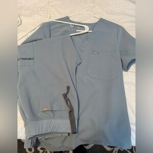 Figs Slate Blue Scrub set m/p